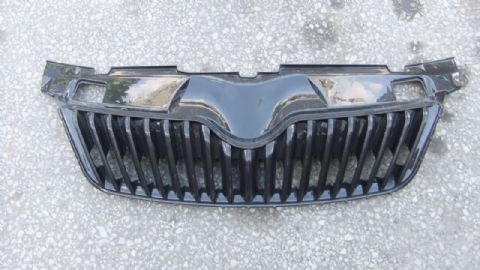 SKODA FABİA ROOMSTER ÖN PANJUR