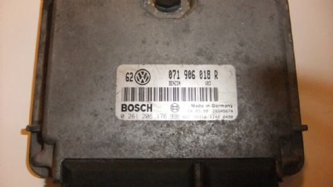 VOLKSWAGEN GOLF BORA V5 MOTOR BEYİNİ