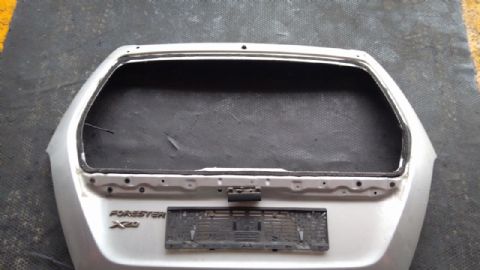 SUBARU FORESTER ARKA BAGAJ KAPAĞI (BOŞ)