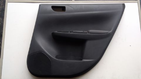SUBARU İMPREZA SAĞ ARKA KAPI DÖŞEMESİ (2008 KASA HB)