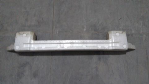 SUBARU FORESTER ÖN TAMPON KÖPÜĞÜ