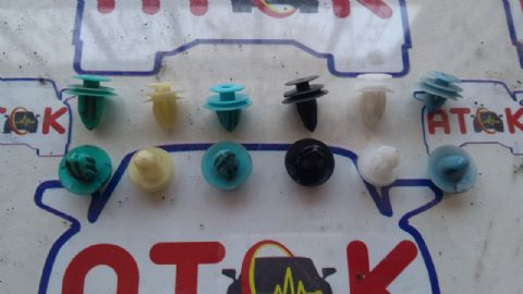 SUBARU DÖŞEME KLİPSİ - Koyu Mavi