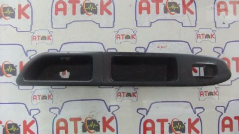 SUBARU FORESTER SAĞ KAPI CAM DÜĞMESİ PANELİ