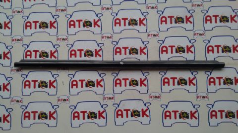 SUBARU FORESTER SAĞ ÖN CAM SIYIRICI (CAM ÇITASI) 2003-2008