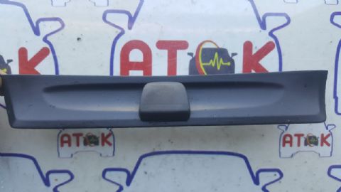 VOLVO KALEM TUTUCU KAPAĞI