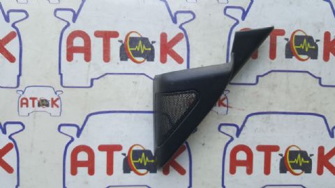 SUBARU FORESTER SAĞ AYNA İÇ BAKALİTİ (AYNA İÇ KAPAĞI)