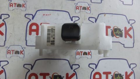 SUBARU LEGACY OUTBACK DİREKSİYON KOLONU KONTROL ÜNİTE PLASTİĞİ VE PARK LAMBASI DÜĞMESİ