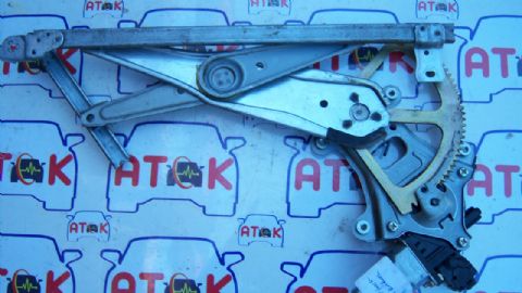 SUBARU İMPREZA SAĞ ARKA CAM KRİKOSU 2008-2012