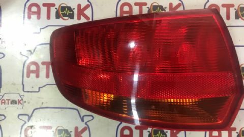 AUDİ A3 SOL ARKA STOP 2004 2007 8P4945095 C