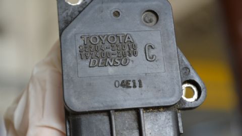 TOYOTA 22204-22010 HAVA AKIŞMETRE HAVA AKIŞ SENSÖRÜ