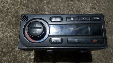 SUBARU FORESTER LEGACY KLİMA KONTROL PANELİ 72311AE100