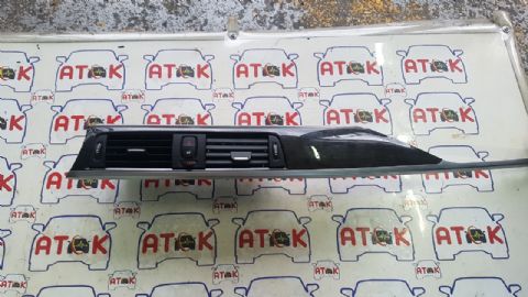 BMW F30 F36 SAĞ GÖĞÜS TORPİDO MAUN IZGARA BOŞ