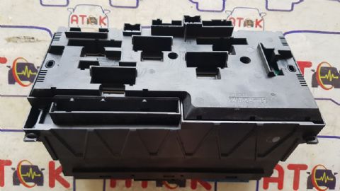 BMW F10 SİGORTA TABLASI KUTUSU 9234421-01