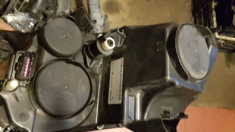 RENAULT CLİO SAĞ FAR ORJİNAL 260106223R