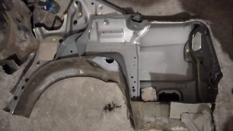 SUBARU LEGACY SAĞ ARKA ÇAMURLUK 1999-2003 MODEL