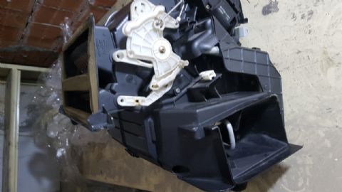 SUBARU FORESTER QUTBACK İMPREZA LEGACY KALORİFER KUTUSU (KAZAN)72110SA001