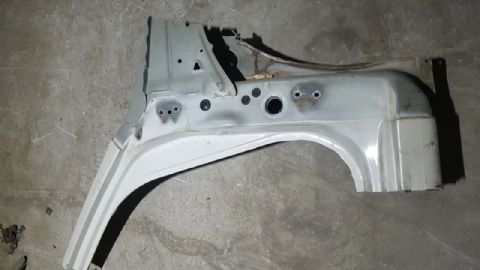 SUBARU İMPREZA SAĞ KAPI DİREĞİ 2008-2012 MODEL