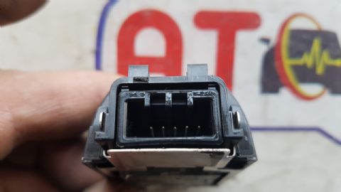 SUBARU FAR SİLECEK OTOMATİK AÇMA SENSÖRÜ