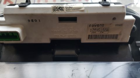 SUBARU FORESTER 2003-2008 GÖĞÜS TORPİDO KAPAĞI SAAT HARİÇ